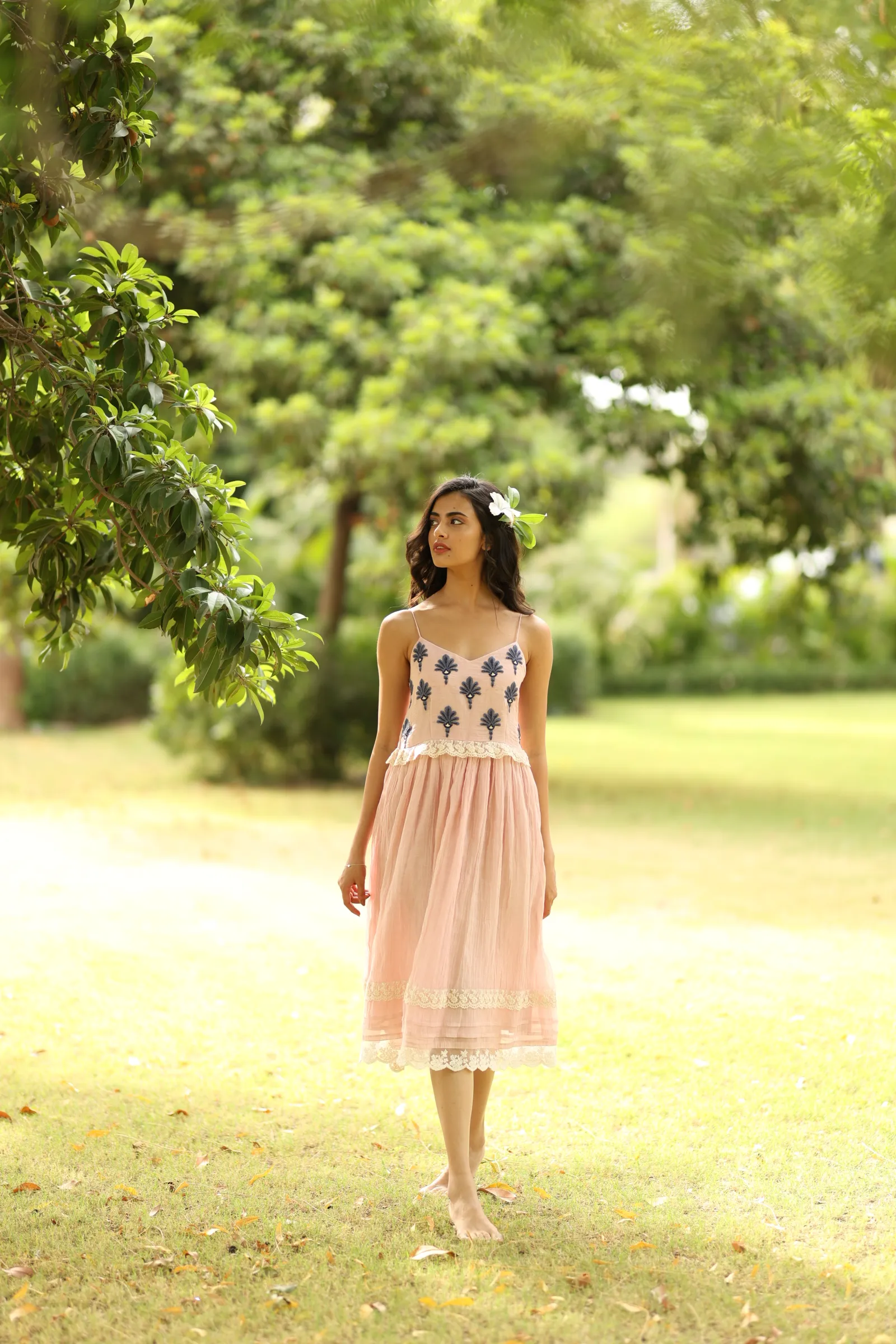 Eva lace dress